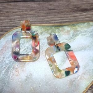 🎁$6 Bundled 🎁Multicolor Resin Earrings